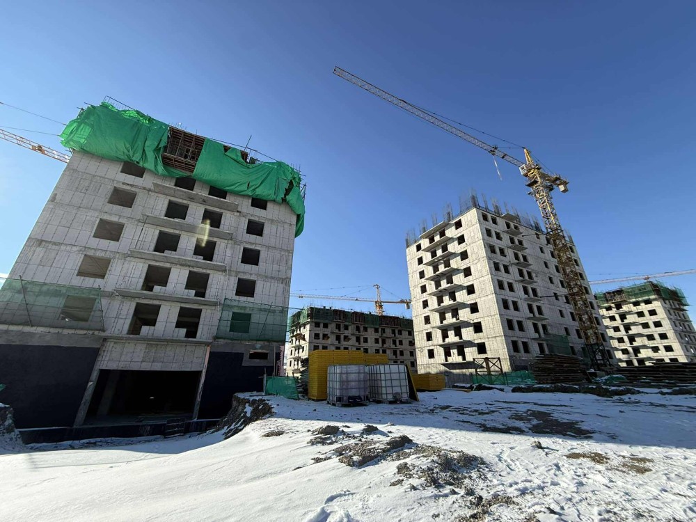 Баянголын амны 2007 айлын орон сууцны барилгын ажилд санхүүжилтийн маргаан үүсжээ