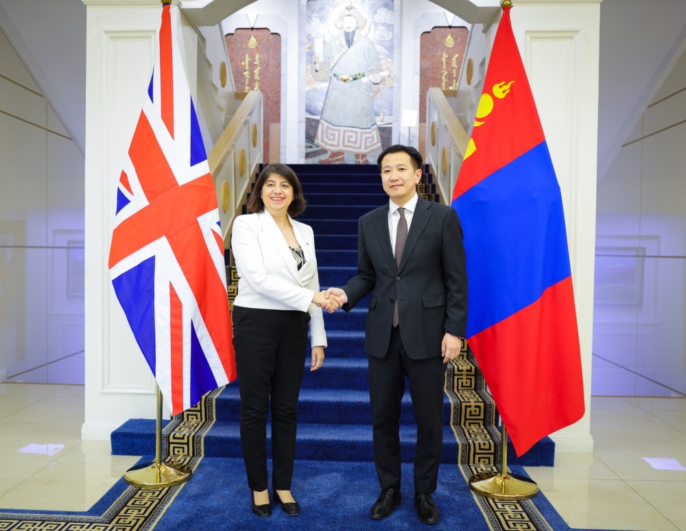 Монгол, Британийн харилцааг Иж бүрэн түншлэлийн түвшинд хүргэхээр хэлэлцжээ