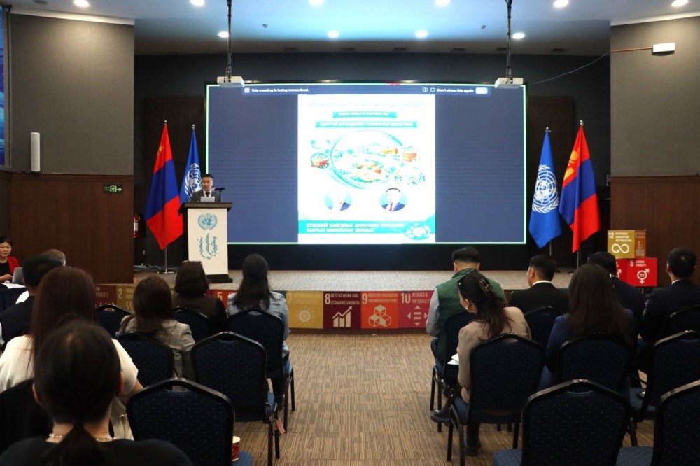 "Олон улсын тэг хог хаягдлын өдөр"-ийг Монгол Улсад тэмдэглэн өнгөрүүлж байна